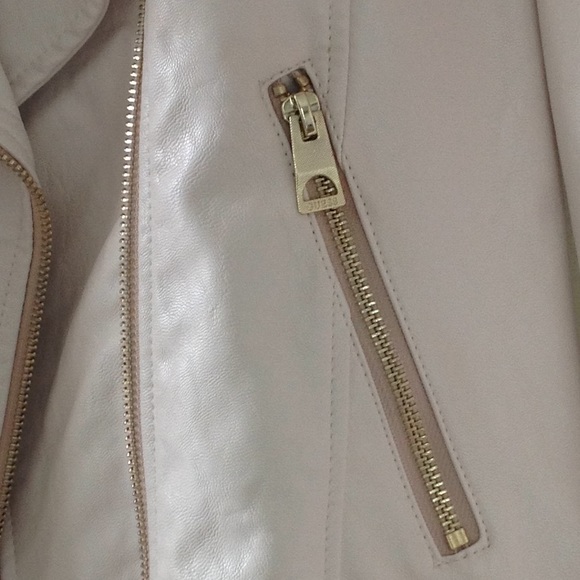 GUESS Faux leather moto jacket 💕 - Picture 4 of 10
